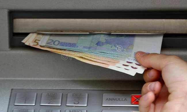 Σας ενδιαφέρει: Πώς θα πάρετε πίσω τα χρήματά σας από κατασχεθείσες καταθέσεις